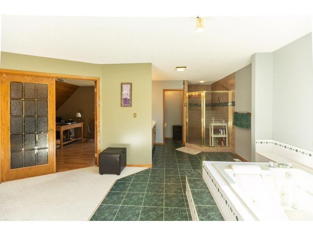 












8 Sunrise DR Summer Village of Larkspur

,
Rural Westlock County,




AB
T0G 0S0

