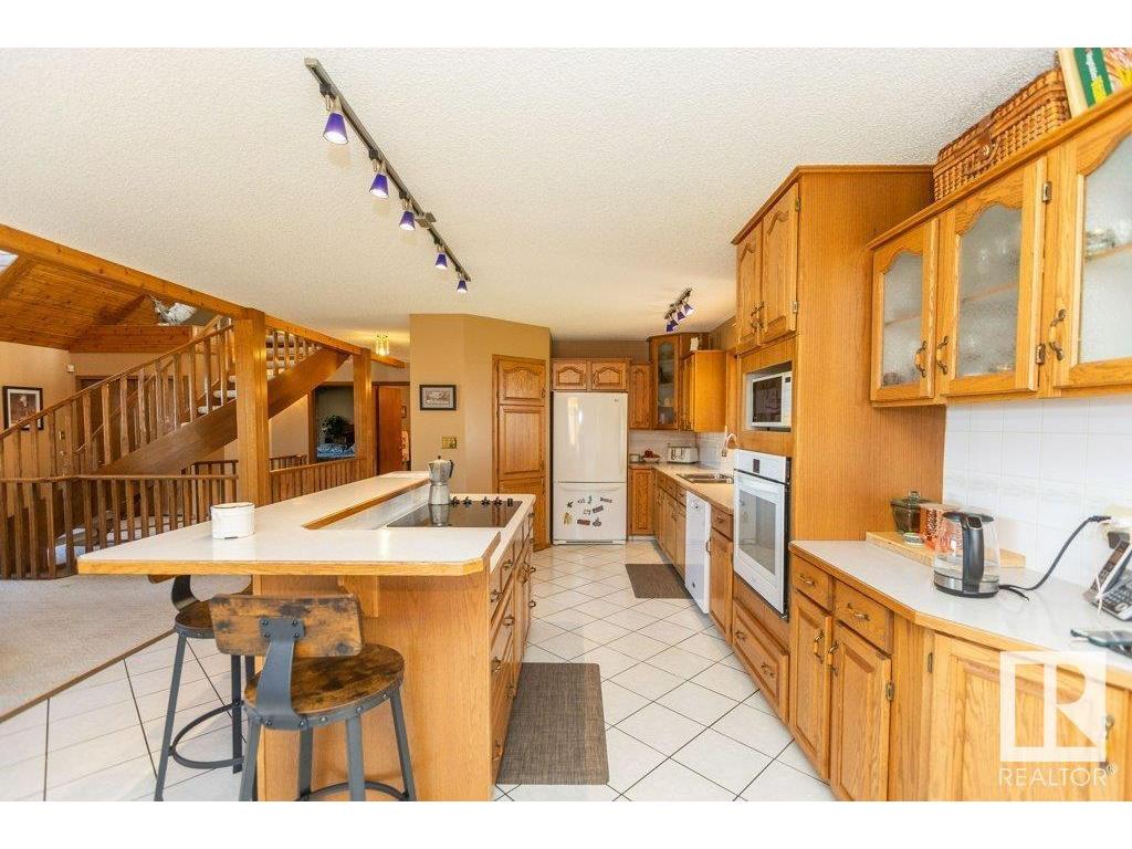 












8 Sunrise DR Summer Village of Larkspur

,
Rural Westlock County,




AB
T0G 0S0

