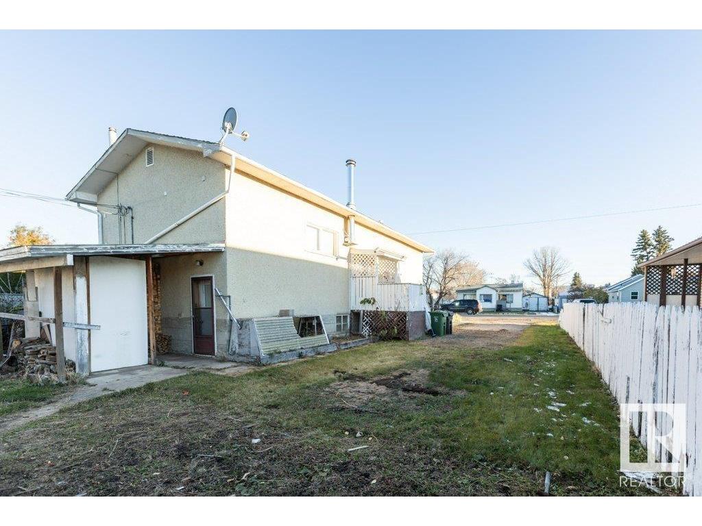 












10236 106 Street

,
Westlock,




AB
T7P 1W7

