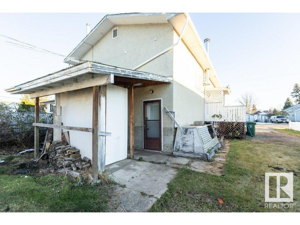 












10236 106 Street

,
Westlock,




AB
T7P 1W7

