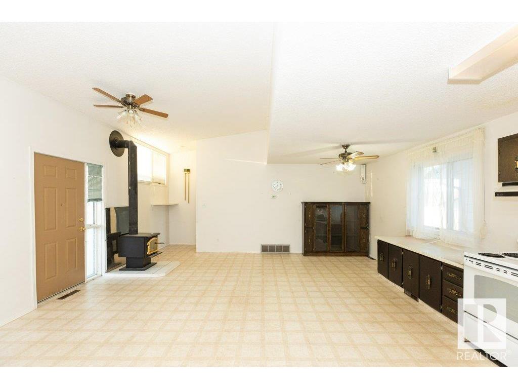 












10236 106 Street

,
Westlock,




AB
T7P 1W7

