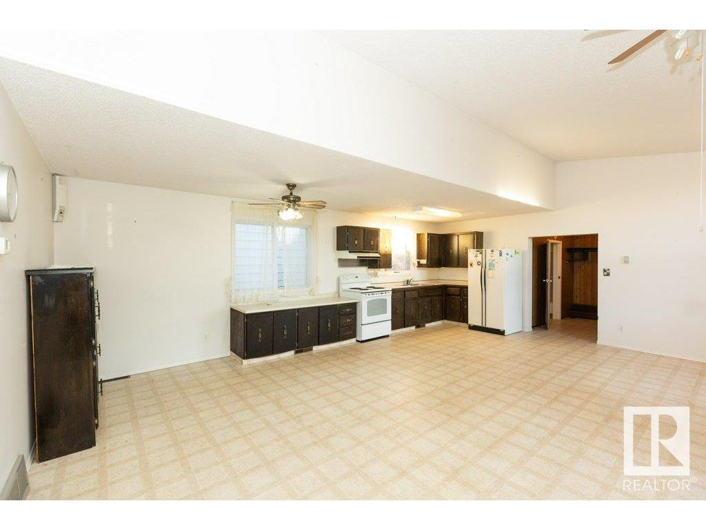 












10236 106 Street

,
Westlock,




AB
T7P 1W7

