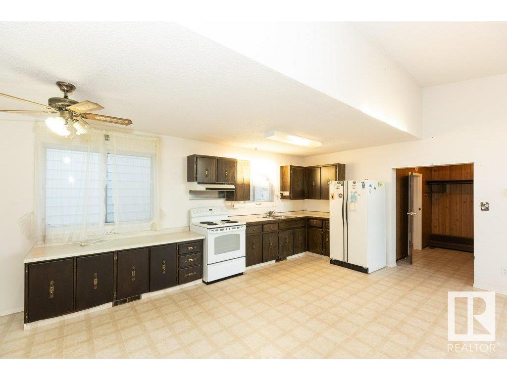












10236 106 Street

,
Westlock,




AB
T7P 1W7

