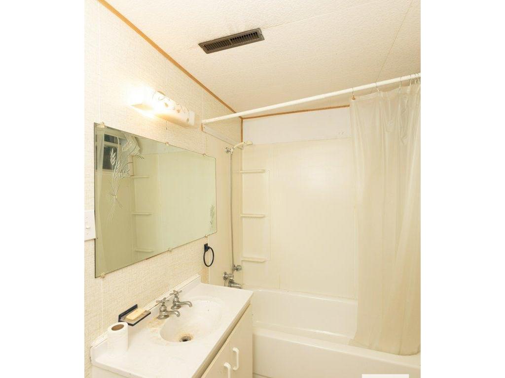












10236 106 Street

,
Westlock,




AB
T7P 1W7

