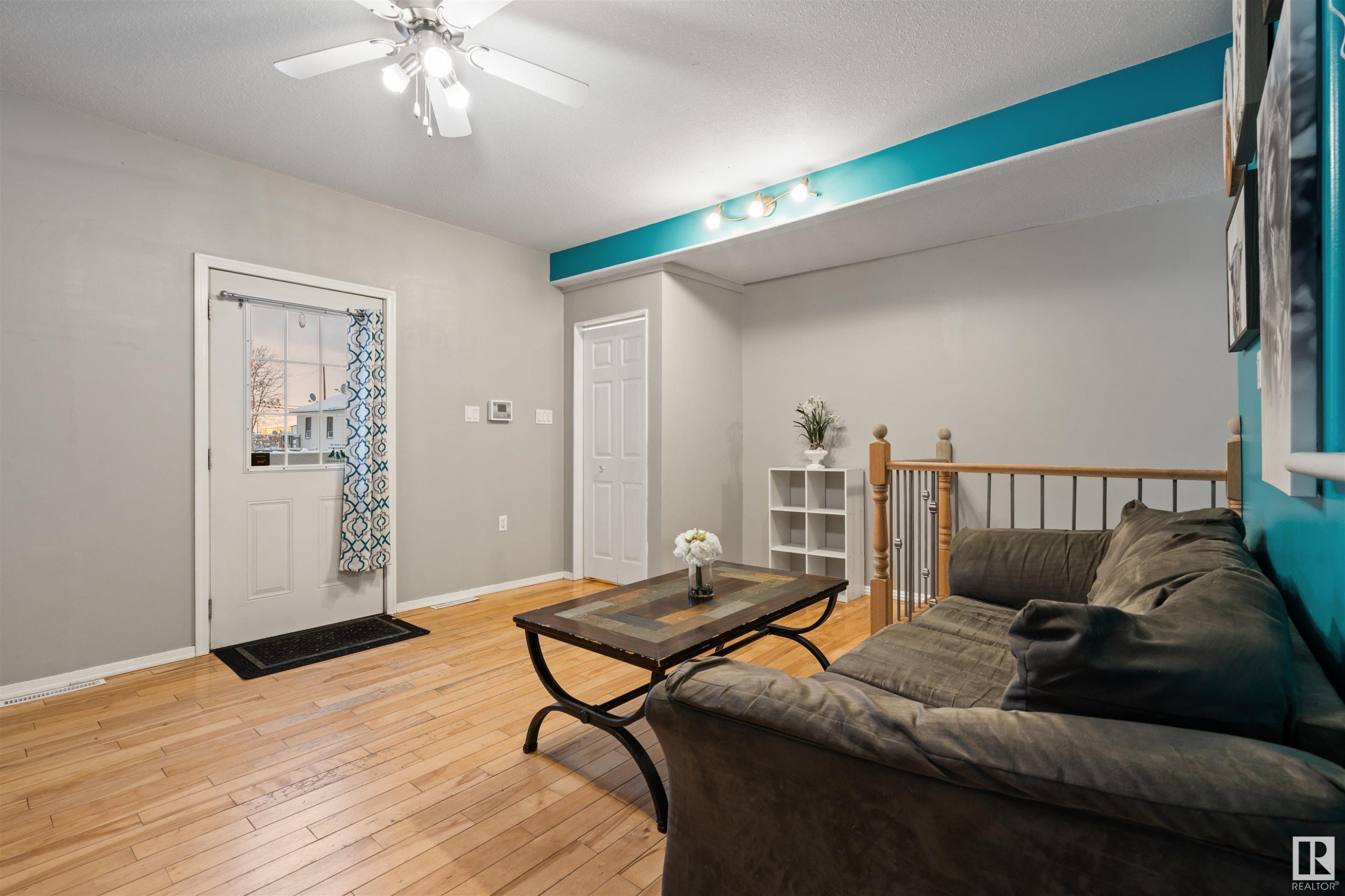 












4713 48 Street

,
Cold Lake,




AB
T9M 1Y4

