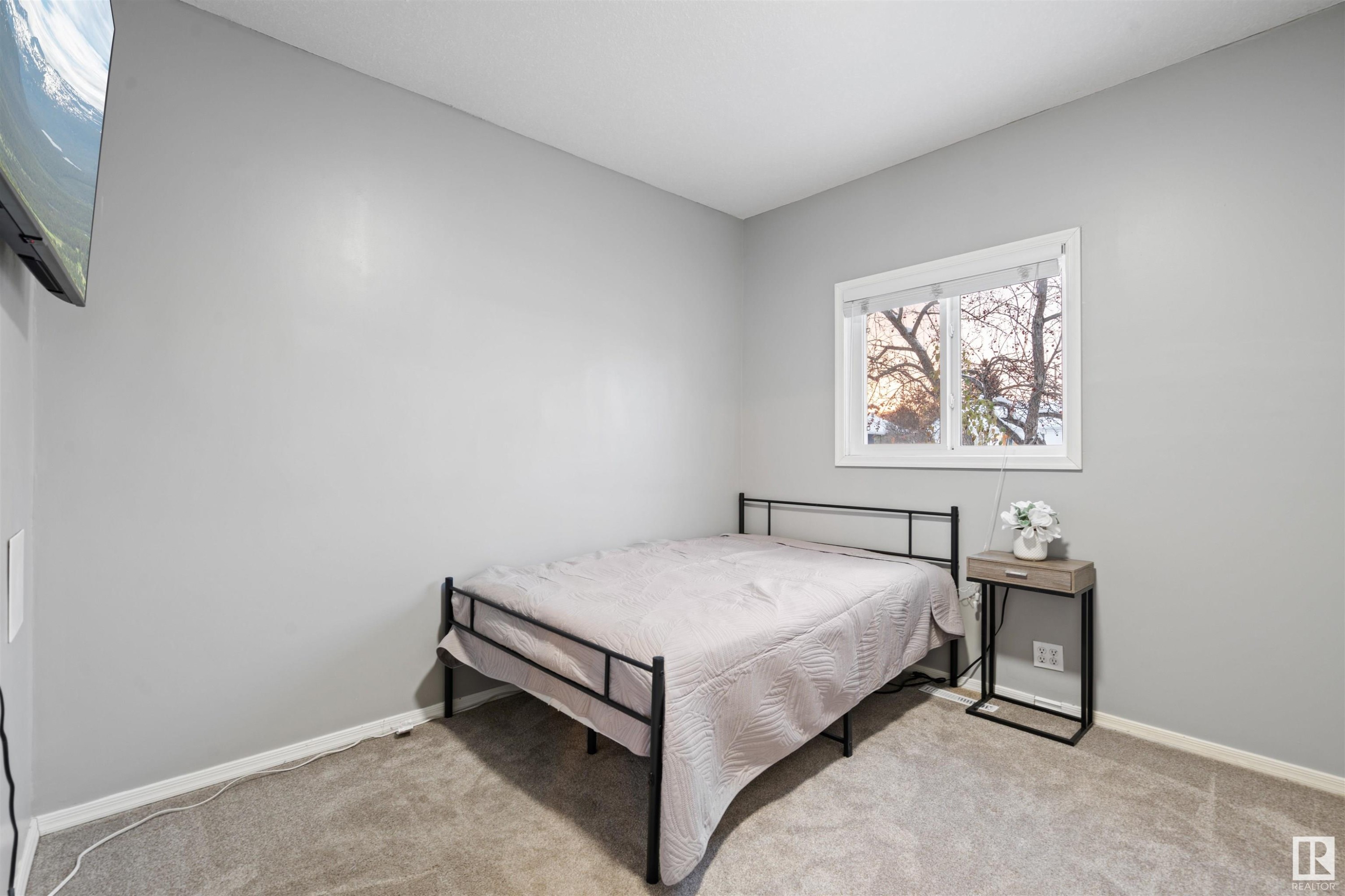 












4713 48 Street

,
Cold Lake,




AB
T9M 1Y4


