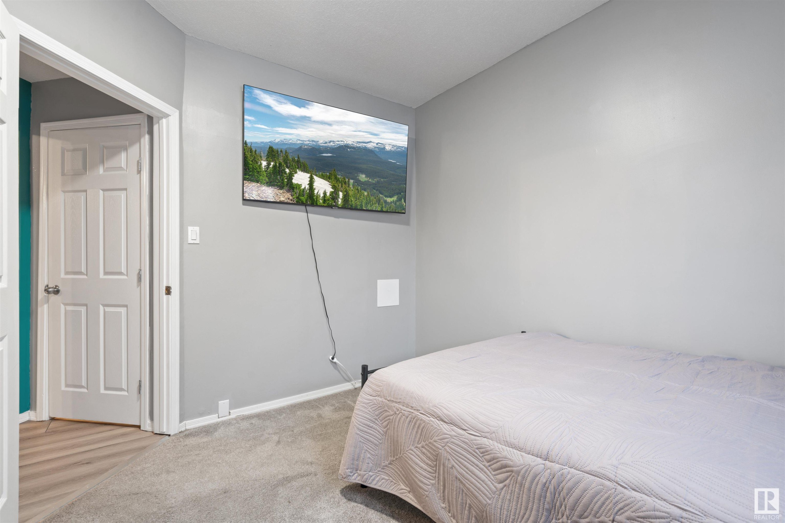












4713 48 Street

,
Cold Lake,




AB
T9M 1Y4

