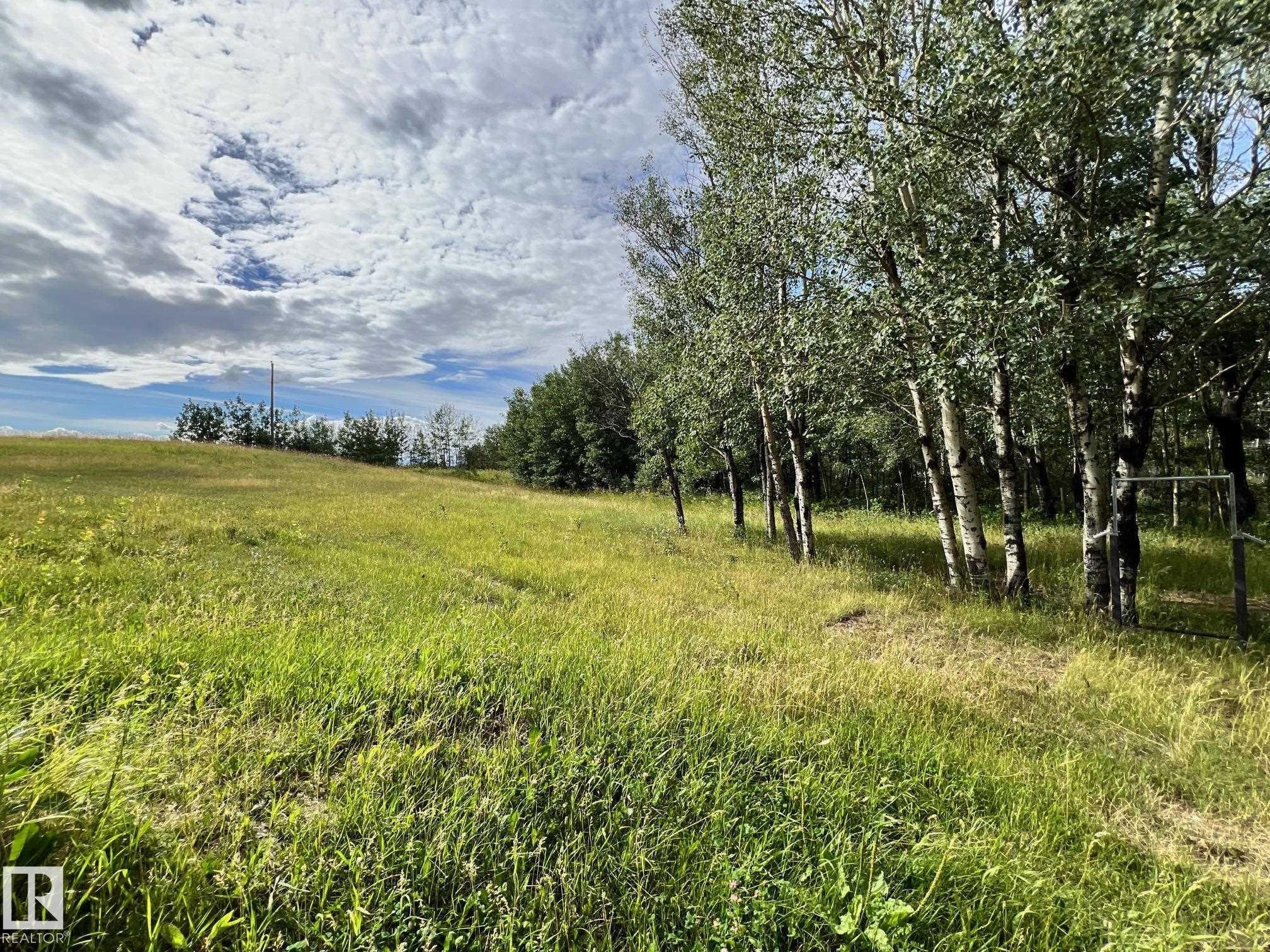 












58013 RGE RD 81

,
Rural Lac Ste. Anne County,







AB
T0E 1N0

