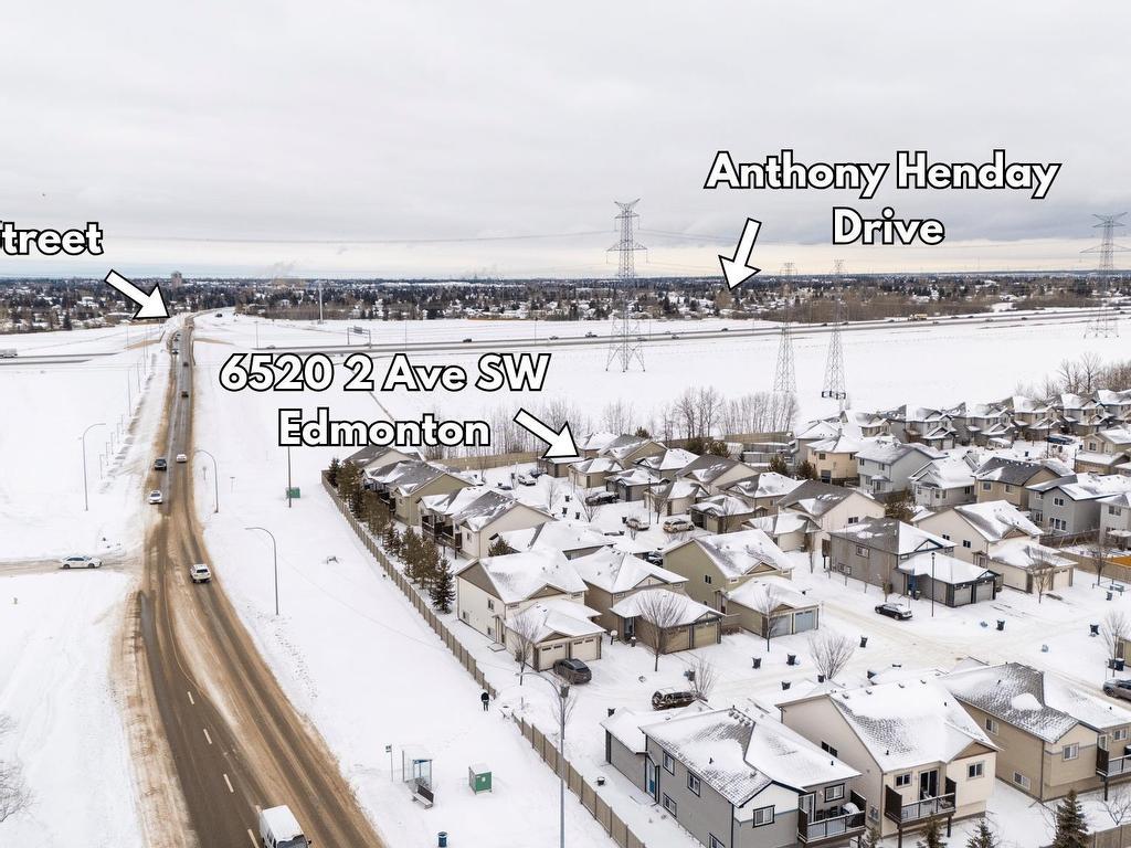 












17 6520 2 Avenue SW

,
Edmonton,




AB
T6X 1X4


