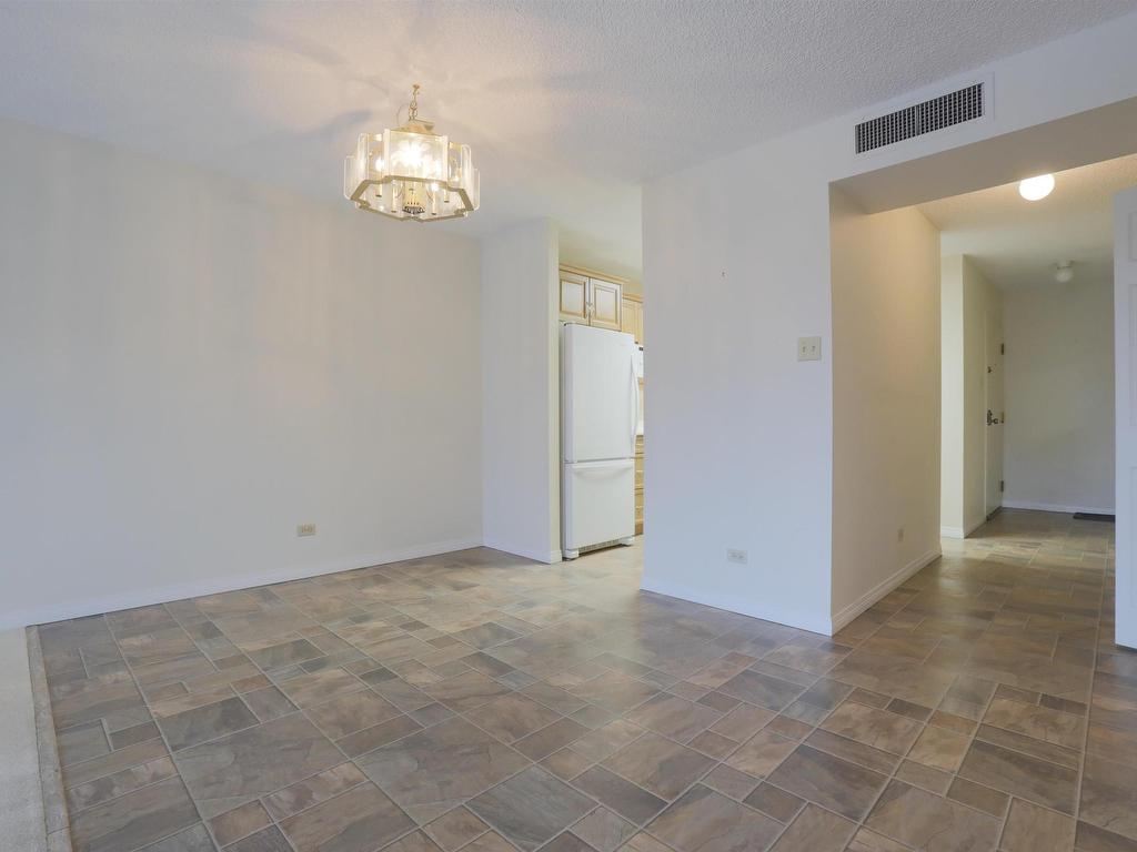 












1201 11027 87 Avenue

,
Edmonton,




AB
T6G 2P9

