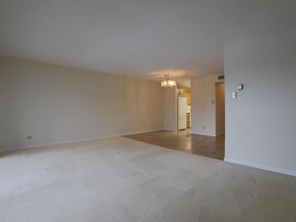 












1201 11027 87 Avenue

,
Edmonton,




AB
T6G 2P9

