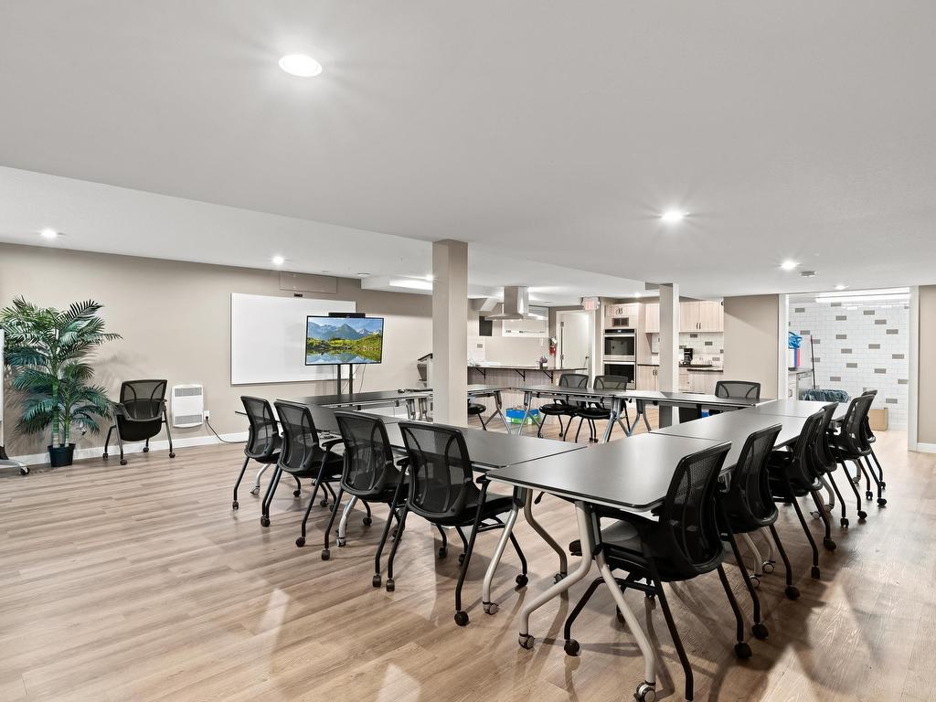 












5205 50 Street

,
Cold Lake,




AB
T9M 1P1


