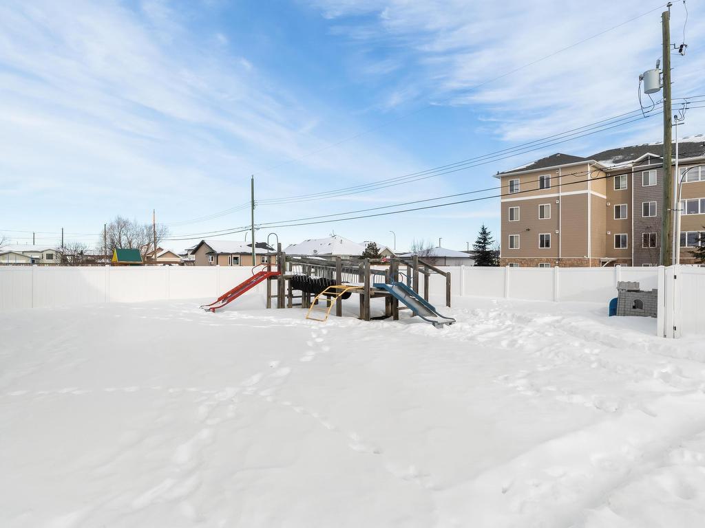 












5205 50 Street

,
Cold Lake,




AB
T9M 1P1

