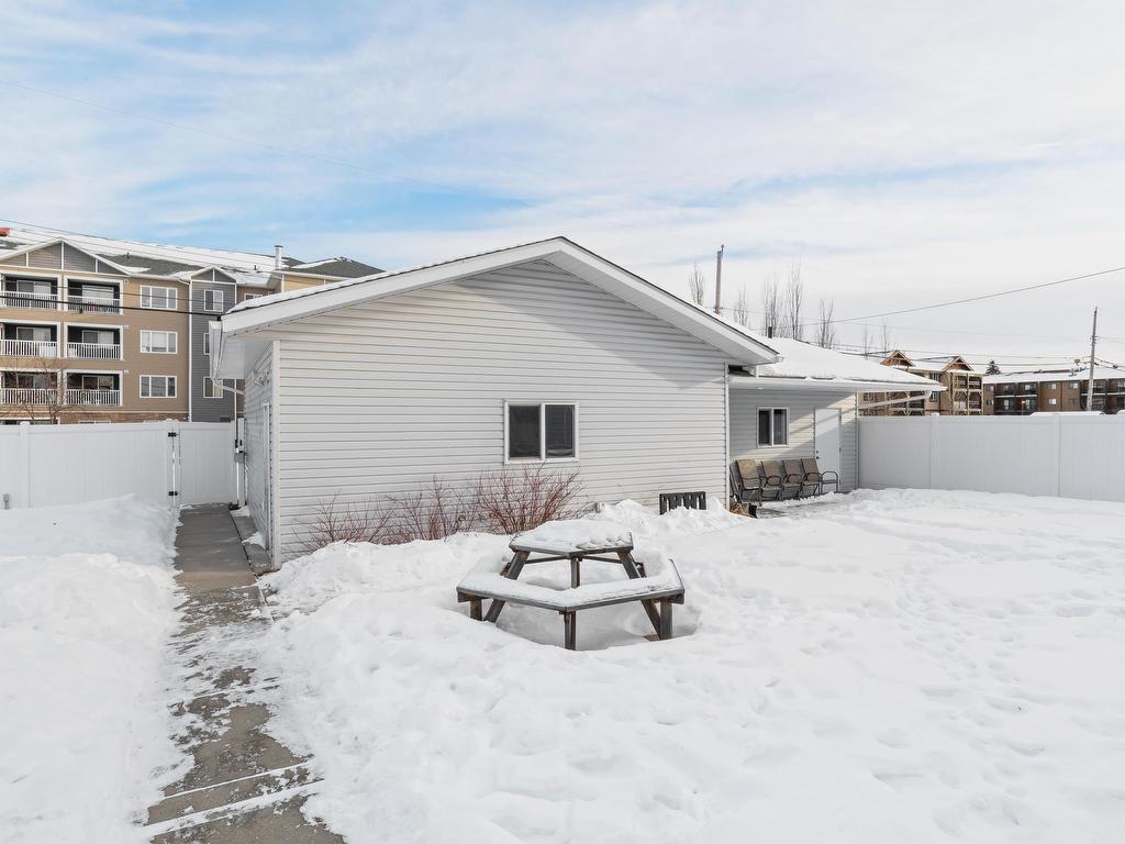 












5205 50 Street

,
Cold Lake,




AB
T9M 1P1

