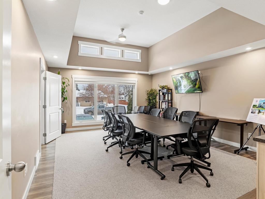 












5205 50 Street

,
Cold Lake,




AB
T9M 1P1

