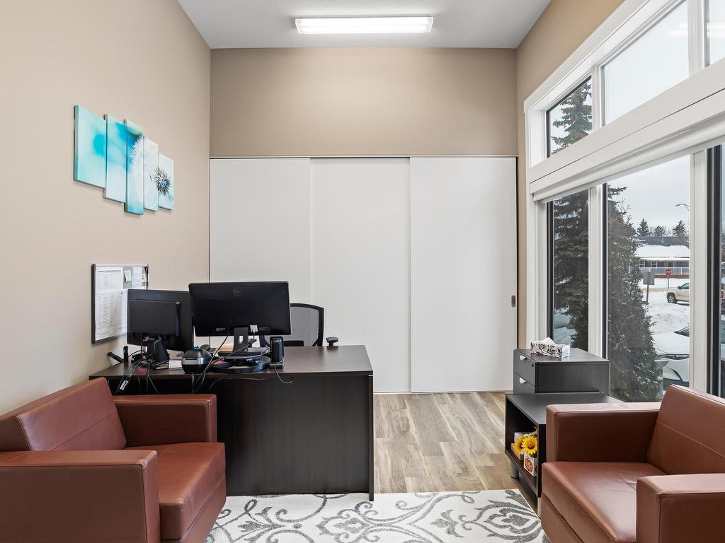 












5205 50 Street

,
Cold Lake,




AB
T9M 1P1

