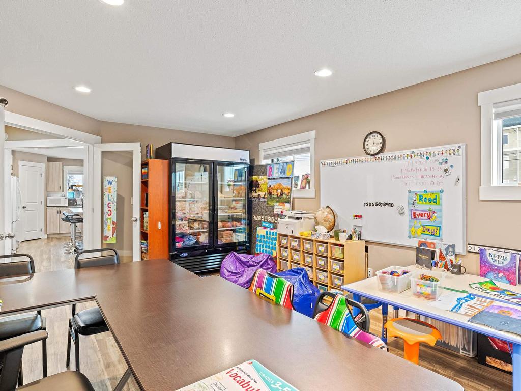 












5205 50 Street

,
Cold Lake,




AB
T9M 1P1

