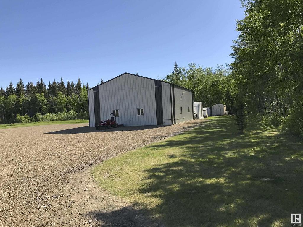 












43420 Twp Rd 630

,
Rural Bonnyville M.D.,




AB
T9M 1P2

