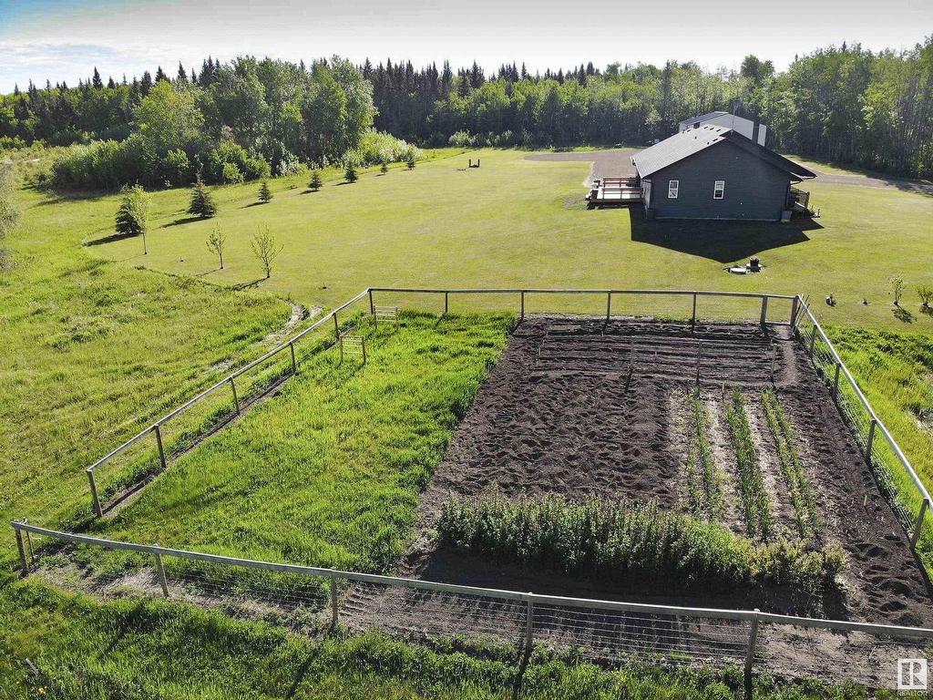 












43420 Twp Rd 630

,
Rural Bonnyville M.D.,




AB
T9M 1P2

