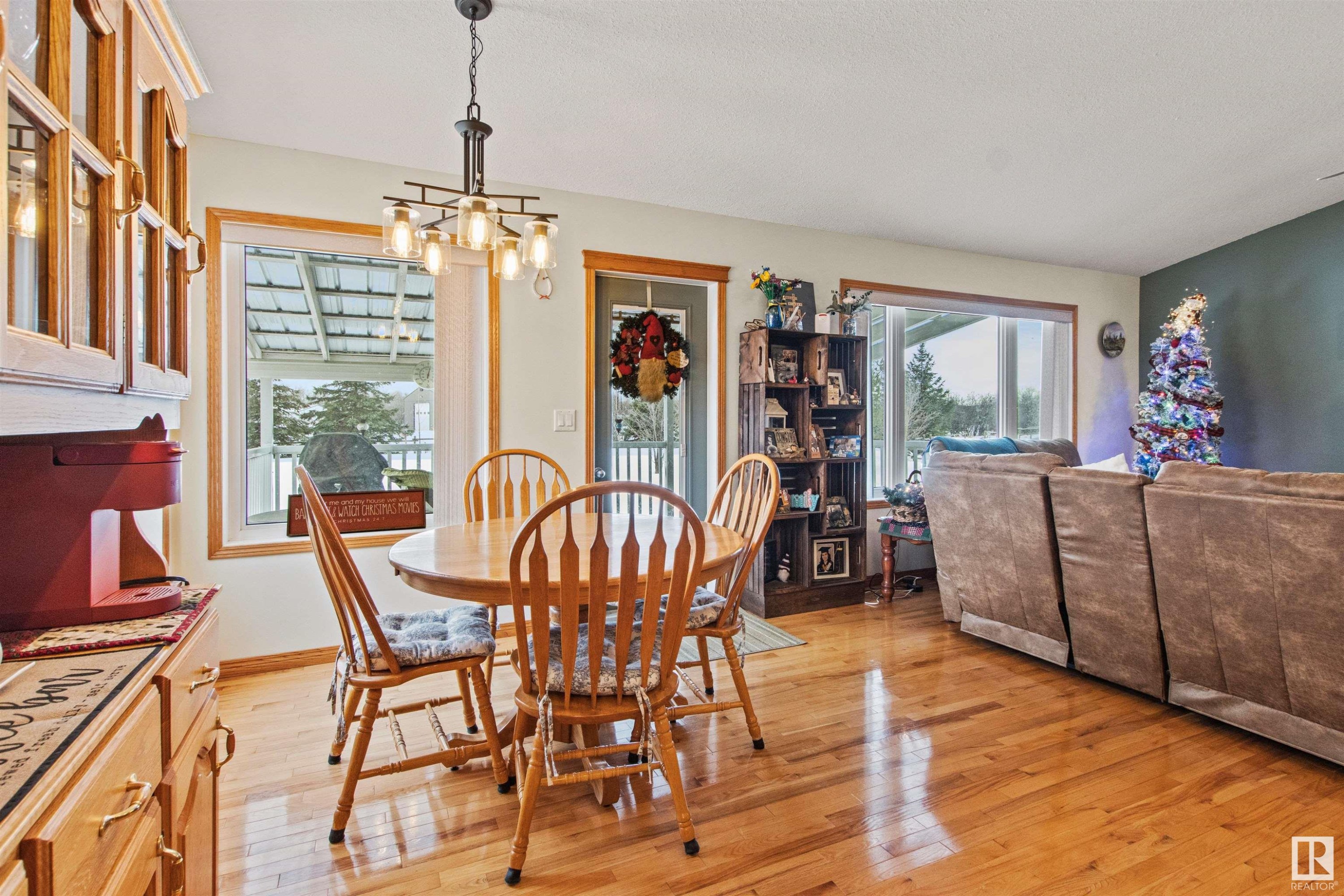 












1 53526 RGE ROAD 273

,
Rural Parkland County,




AB
T7X 3R9

