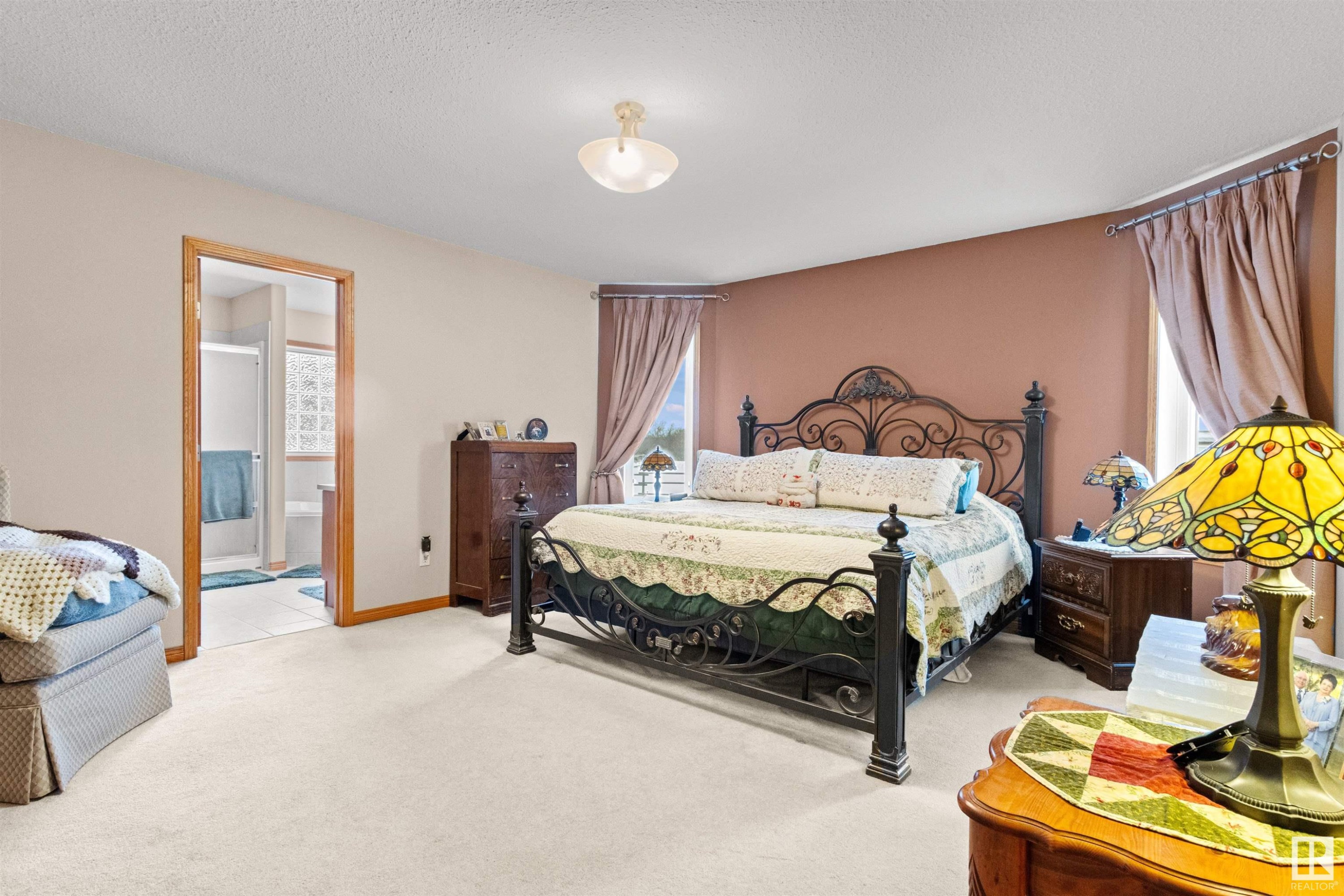 












1 53526 RGE ROAD 273

,
Rural Parkland County,




AB
T7X 3R9

