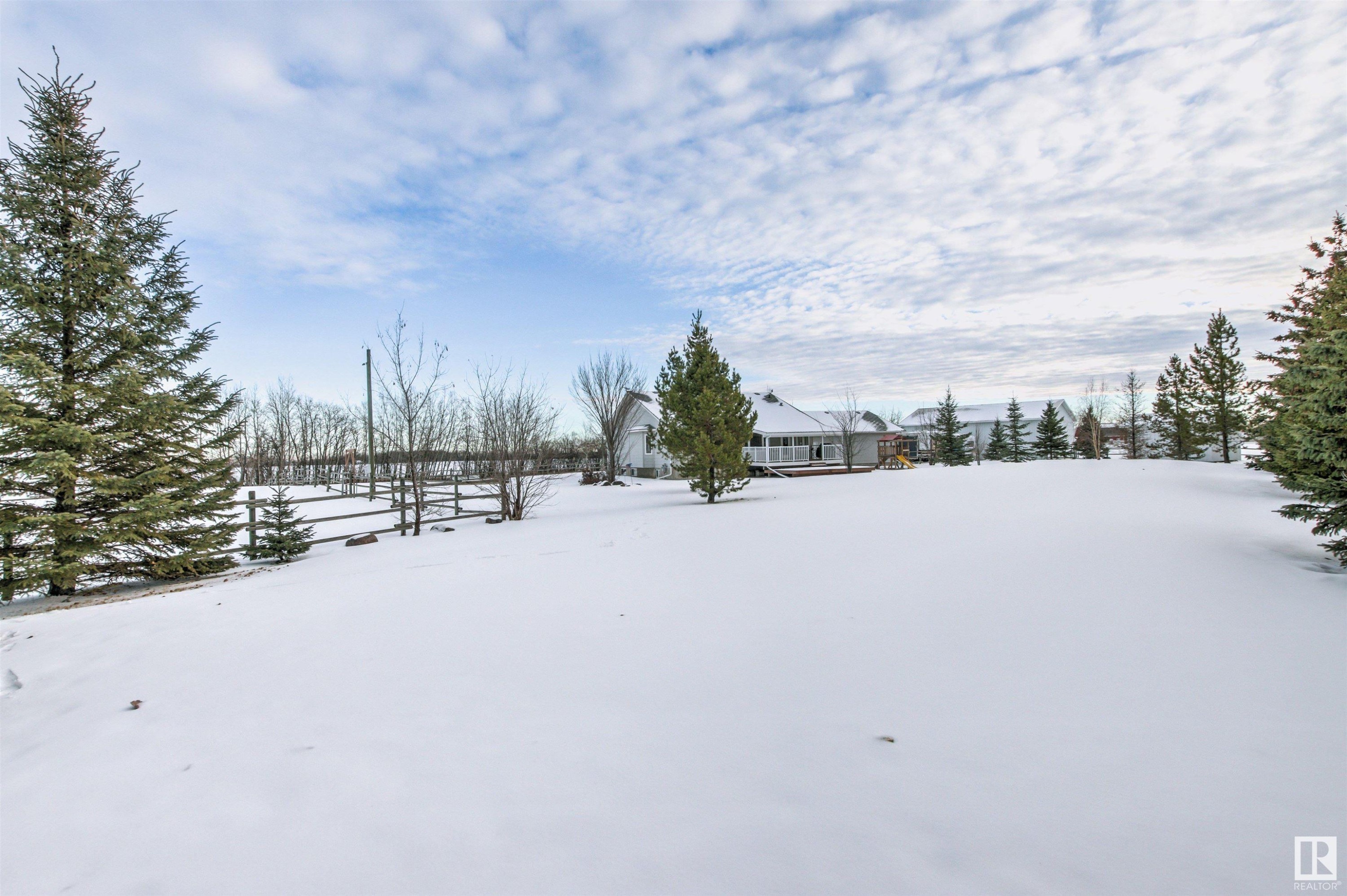 












1 53526 RGE ROAD 273

,
Rural Parkland County,




AB
T7X 3R9

