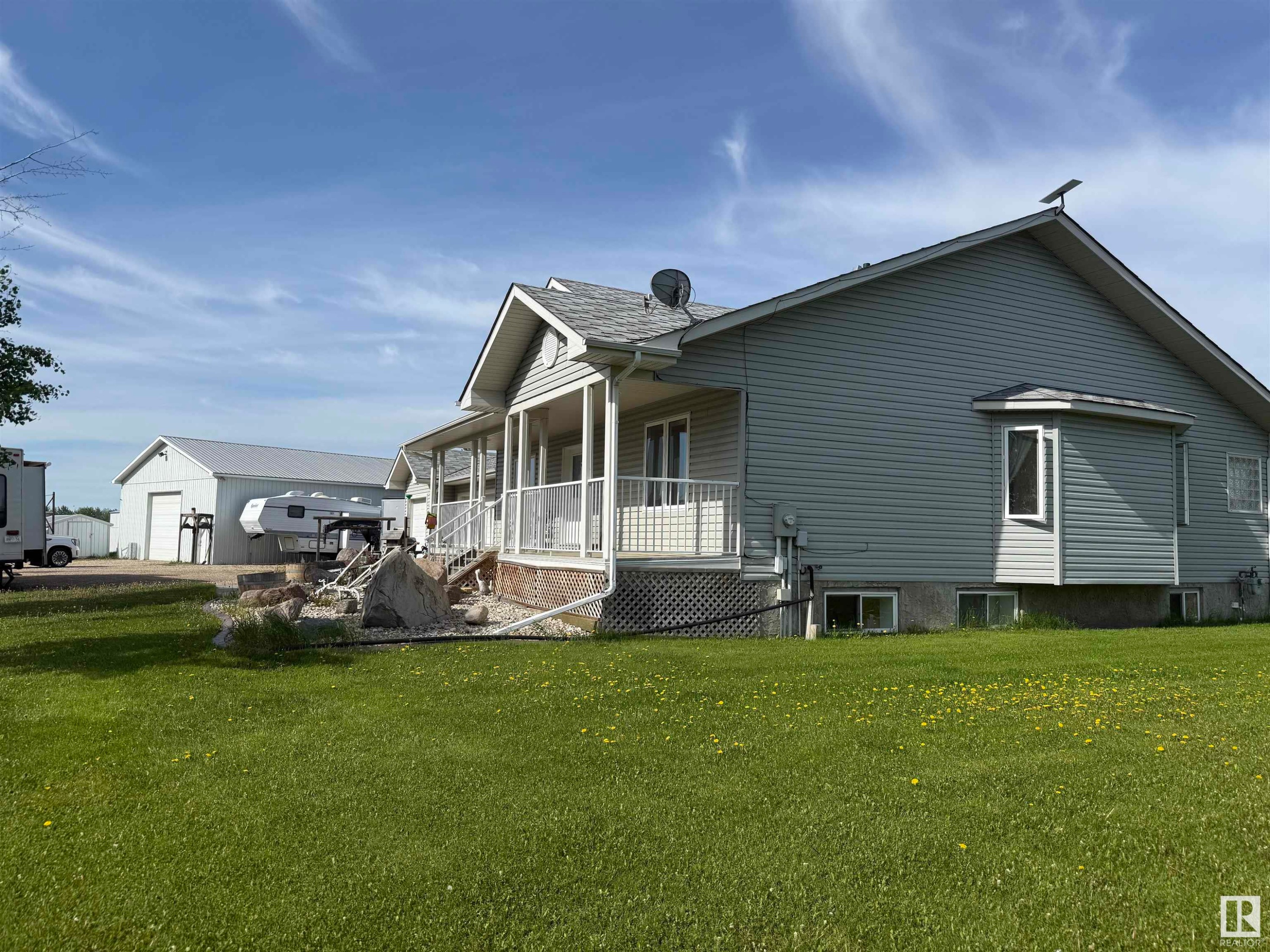 












1 53526 RGE ROAD 273

,
Rural Parkland County,




AB
T7X 3R9

