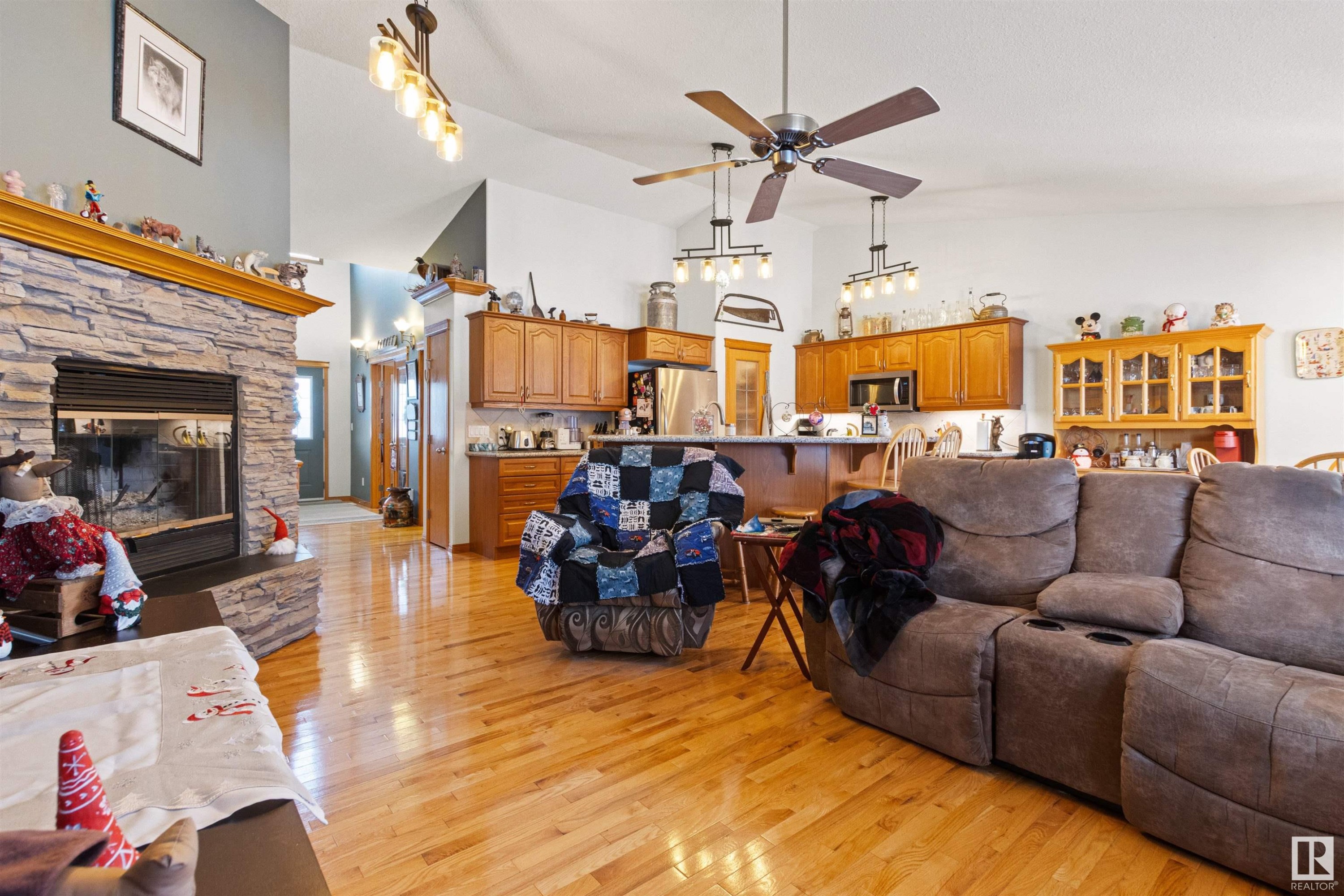 












1 53526 RGE ROAD 273

,
Rural Parkland County,




AB
T7X 3R9

