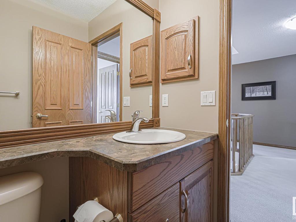 












192 REICHERT Drive

,
Beaumont,




AB
T4X 0B9


