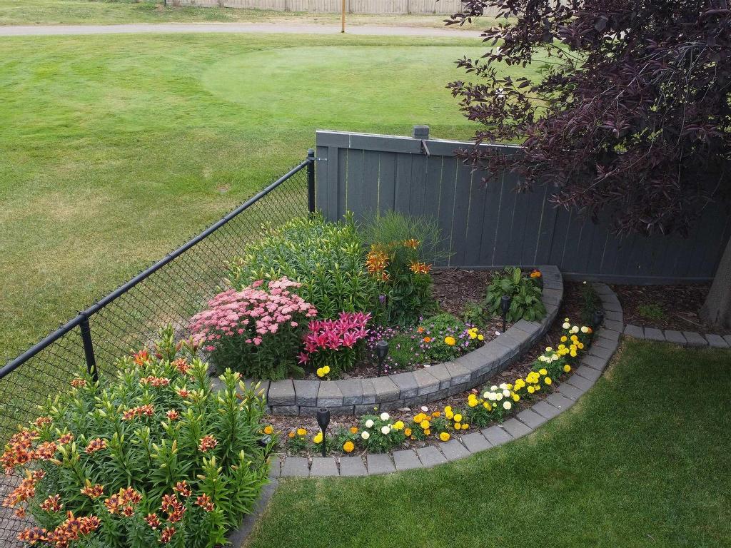 












192 REICHERT Drive

,
Beaumont,




AB
T4X 0B9

