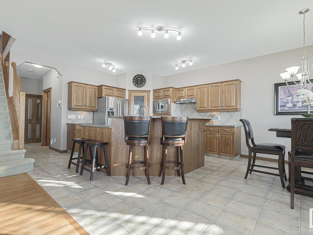 












192 REICHERT Drive

,
Beaumont,




AB
T4X 0B9

