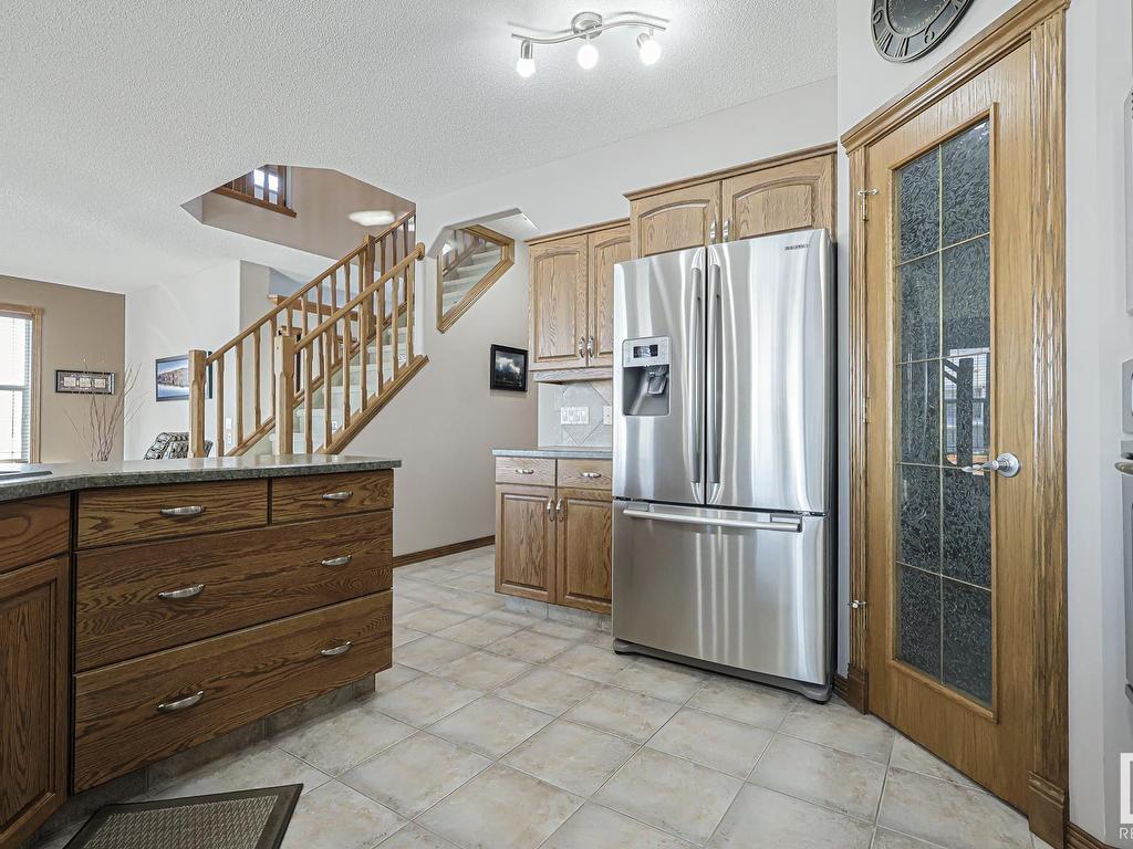 












192 REICHERT Drive

,
Beaumont,




AB
T4X 0B9

