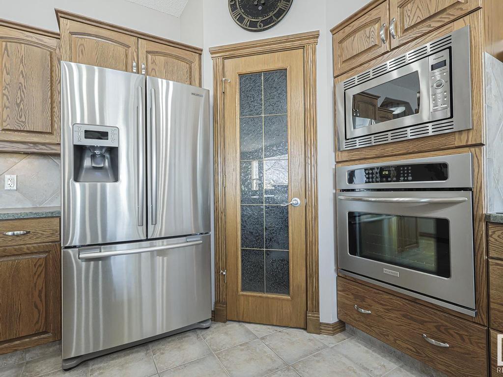 












192 REICHERT Drive

,
Beaumont,




AB
T4X 0B9

