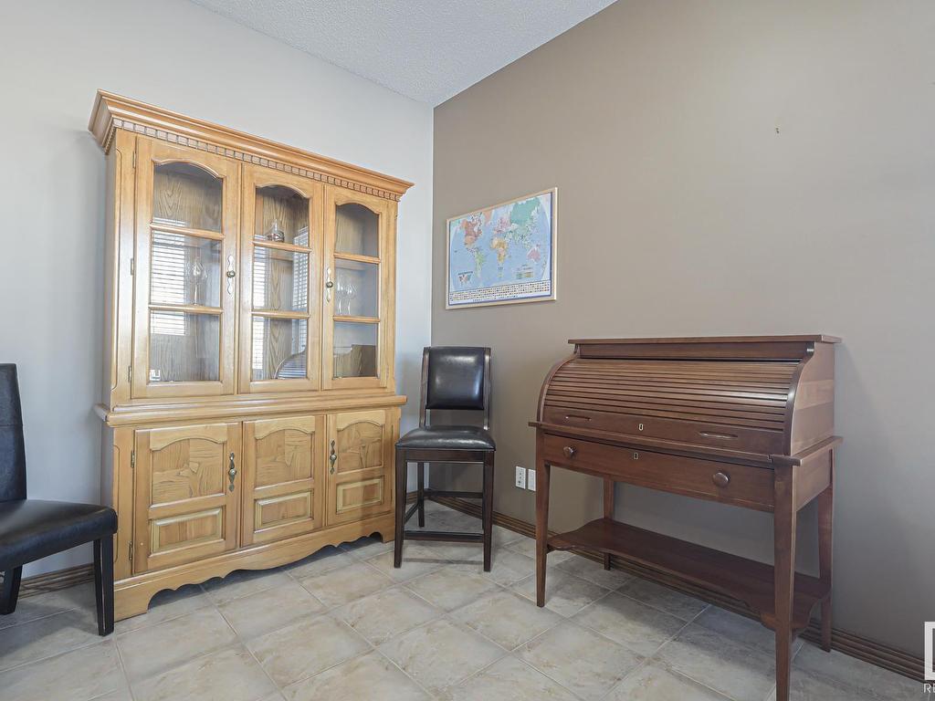 












192 REICHERT Drive

,
Beaumont,




AB
T4X 0B9

