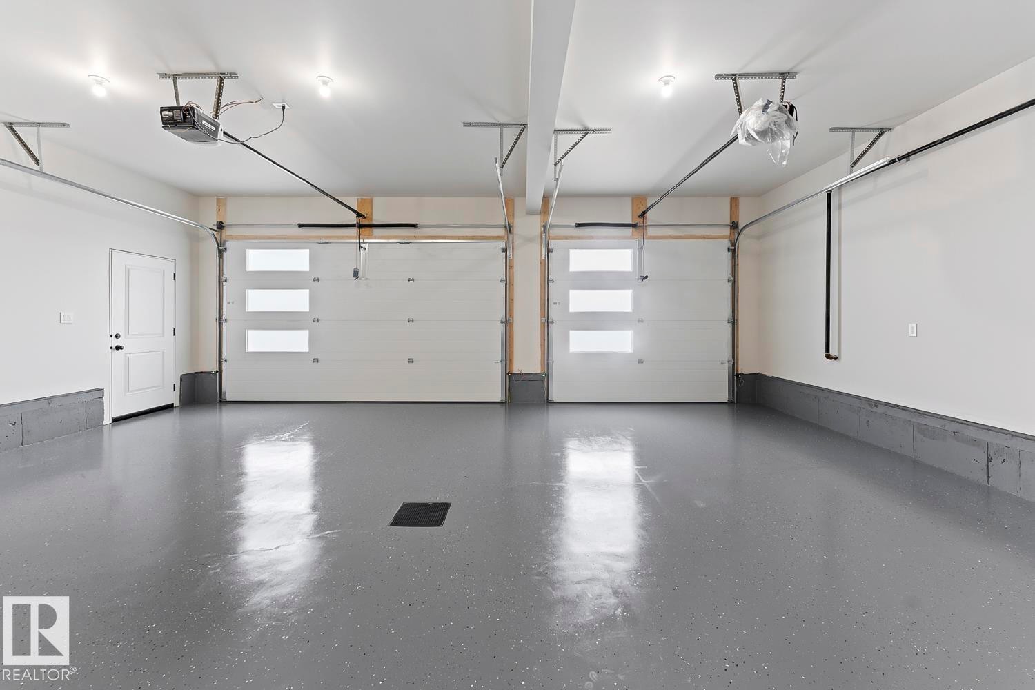 












807 Schooner Drive

,
Cold Lake,




AB
T9M 0L7

