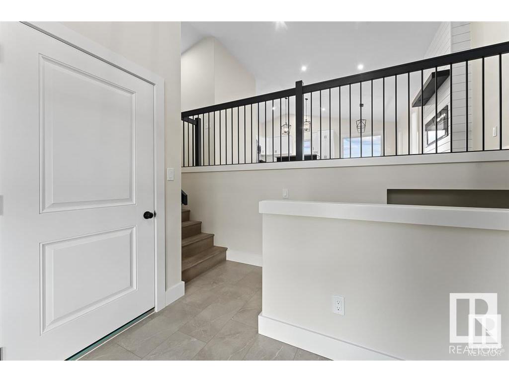 












428 Lakewood Way

,
Cold Lake,




AB
T9M 0K7

