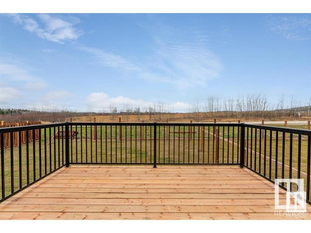 












428 Lakewood Way

,
Cold Lake,




AB
T9M 0K7

