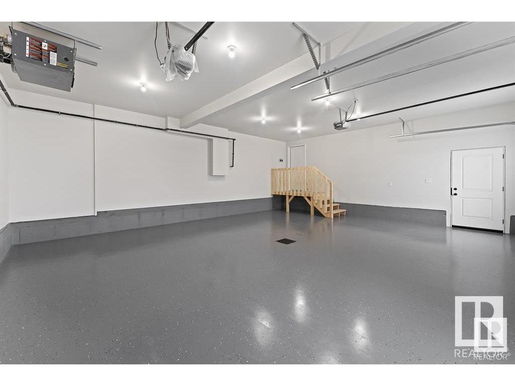 












428 Lakewood Way

,
Cold Lake,




AB
T9M 0K7

