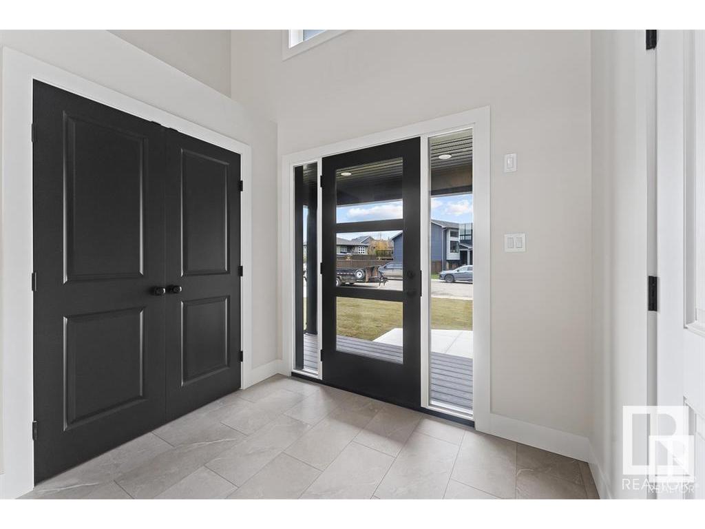 












428 Lakewood Way

,
Cold Lake,




AB
T9M 0K7

