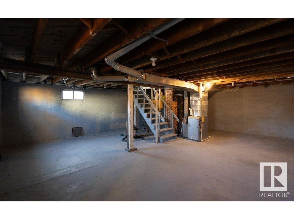 












10123 104 Street

,
Westlock,




AB
T7P 1V3

