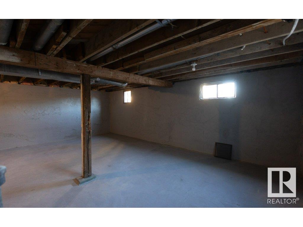 












10123 104 Street

,
Westlock,




AB
T7P 1V3

