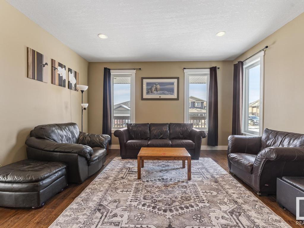 












4929 58 Avenue

,
Cold Lake,




AB
T9M 0E7

