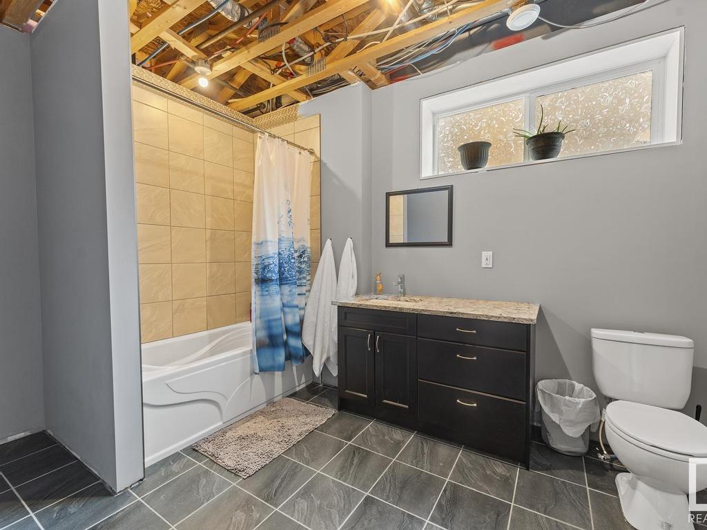 












4929 58 Avenue

,
Cold Lake,




AB
T9M 0E7

