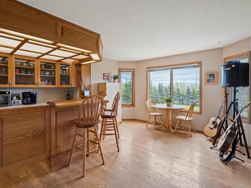 












1301 28 Street

,
Cold Lake,




AB
T9M 1G2

