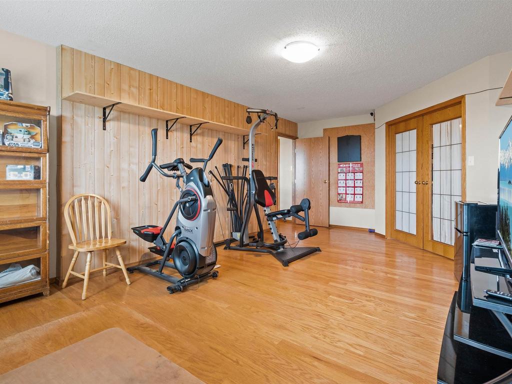 












1301 28 Street

,
Cold Lake,




AB
T9M 1G2

