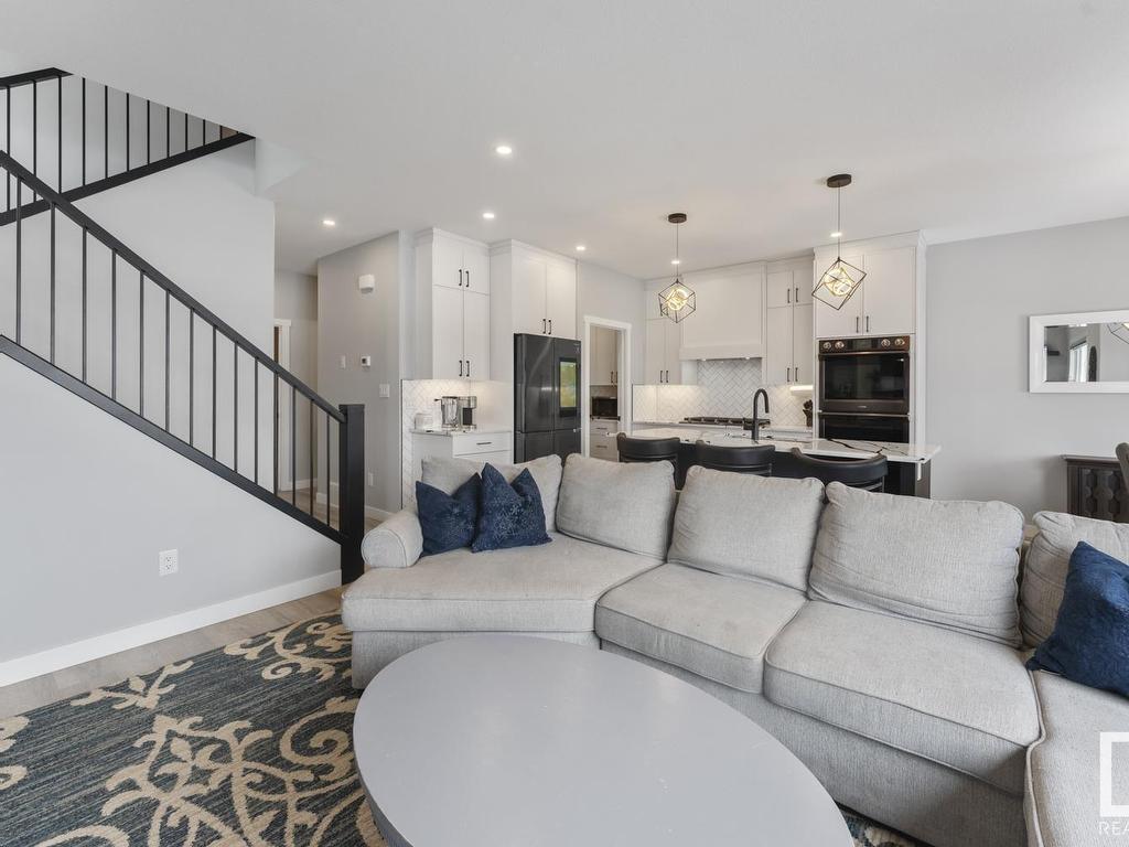 












306 Waterton Way

,
Cold Lake,




AB
T9M 0L4

