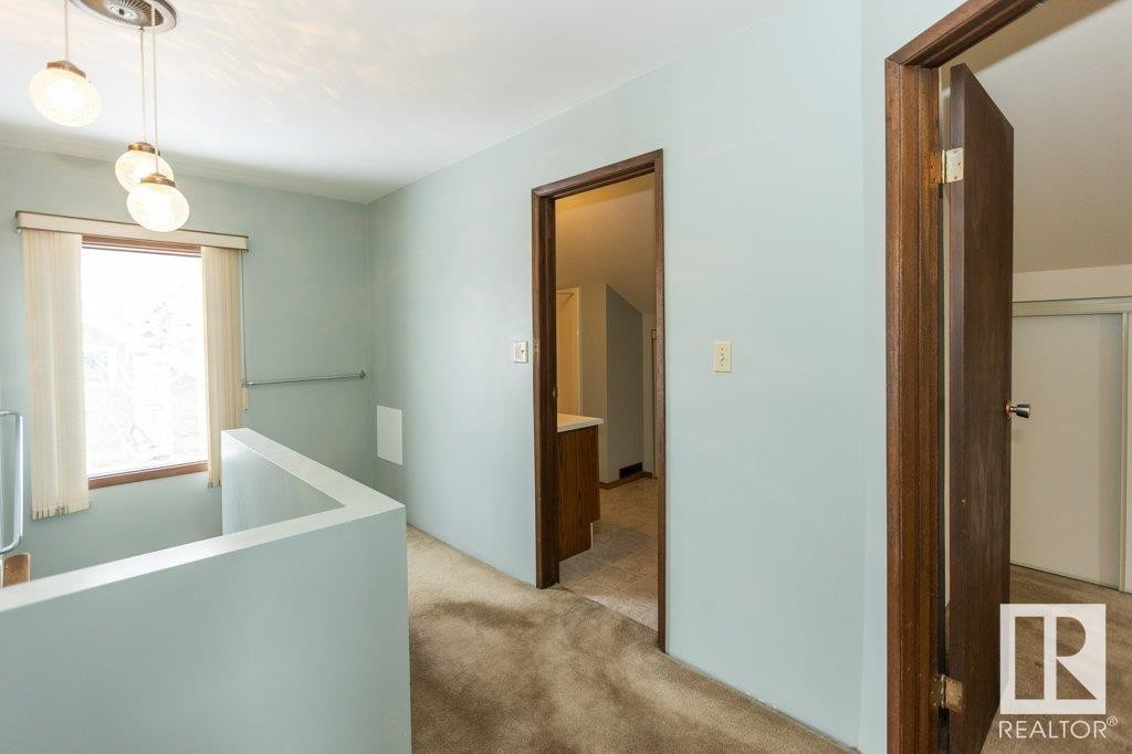 












9915 104 Street

,
Westlock,




AB
T7P 1T3

