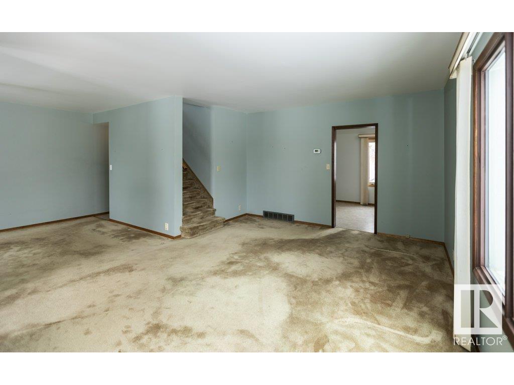 












9915 104 Street

,
Westlock,




AB
T7P 1T3

