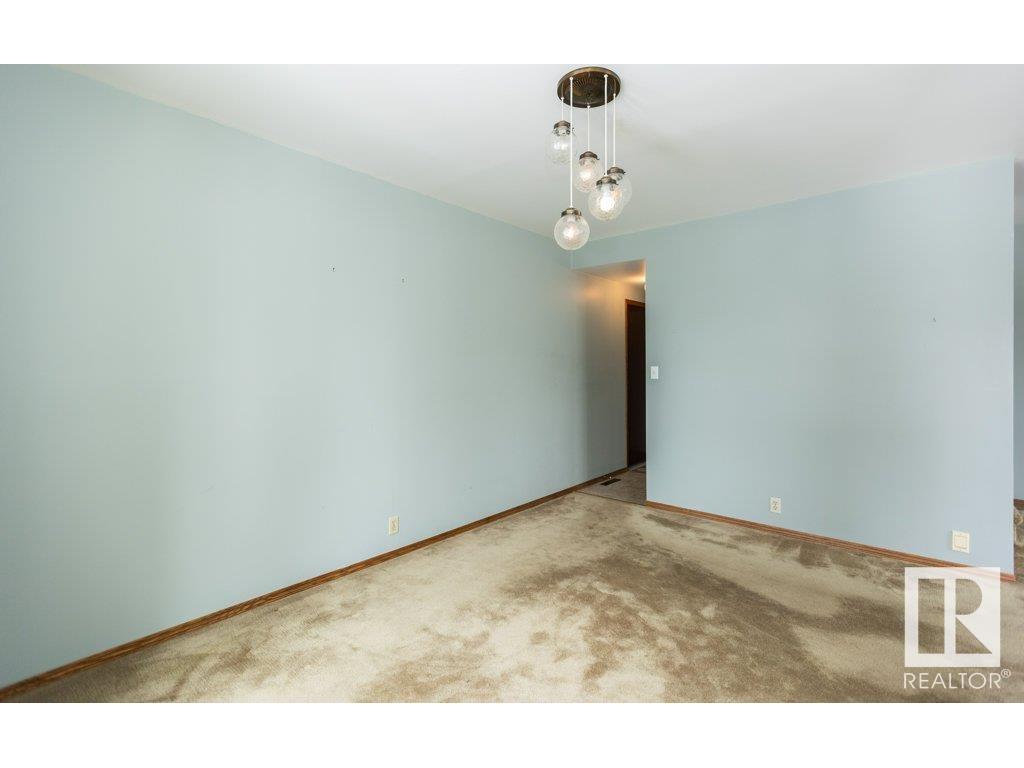 












9915 104 Street

,
Westlock,




AB
T7P 1T3

