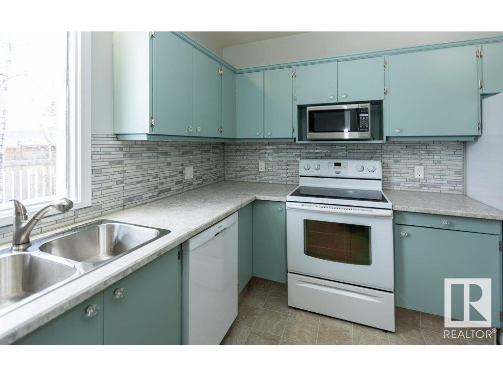 












9915 104 Street

,
Westlock,




AB
T7P 1T3

